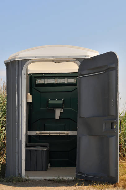  Okauchee Lake, WI Porta Potty Rental Pros