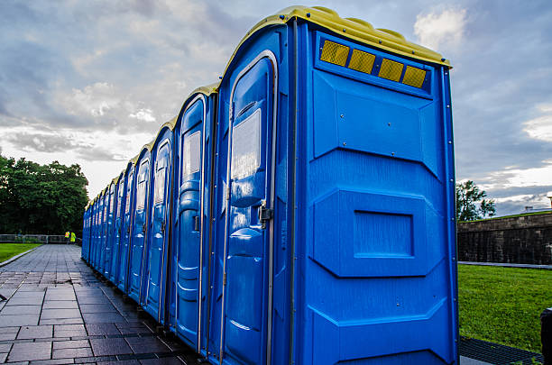 Best Construction site porta potty rental  in Okauchee Lake, WI